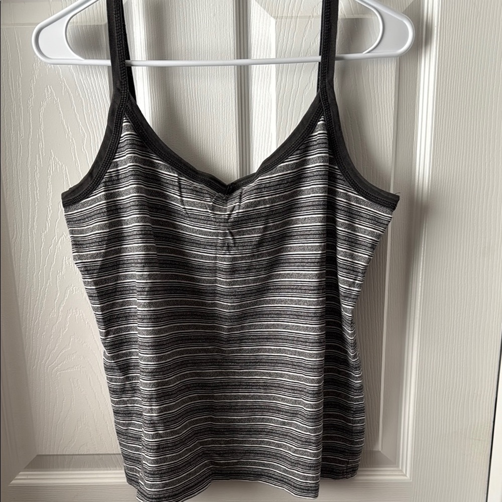 Black/White Striped Crop Top